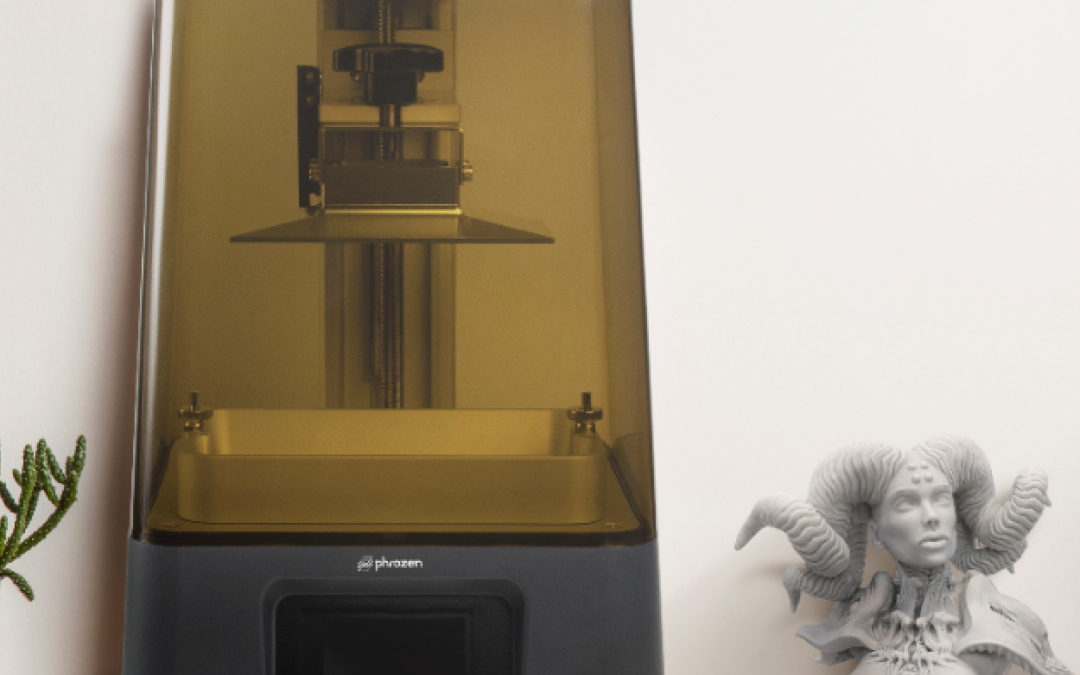 Porównanie drukarek 3D: Sonic Mini 4K oraz Sonic Mighty